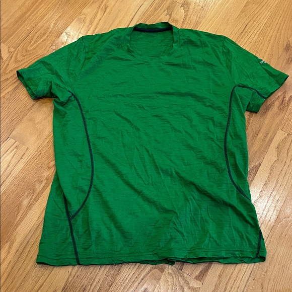 Icebreaker Shirt Merino Wool Crewneck Baselayer Short Sleeve Green Mens Large - Picture 1 of 4
